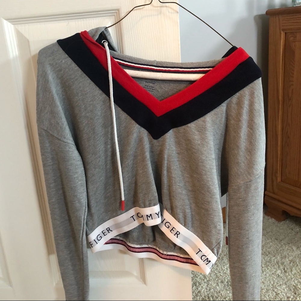 Cropped sweatshirt